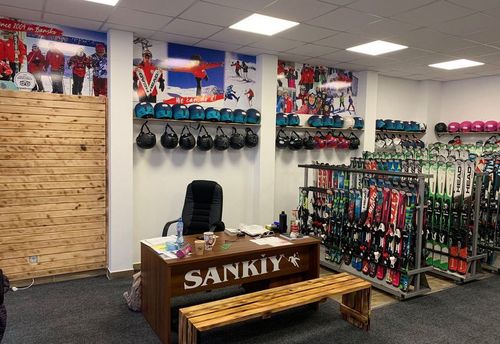 ski-i-snoubord-uchilishte-i-garderob-sankiyski-gallery-image-main