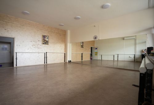 tantsovo-studio-magnifique-gallery-image-main